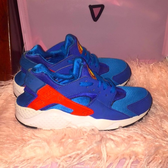 Nike Other - Nike Huarache Sneakers, Kids Size 4.5